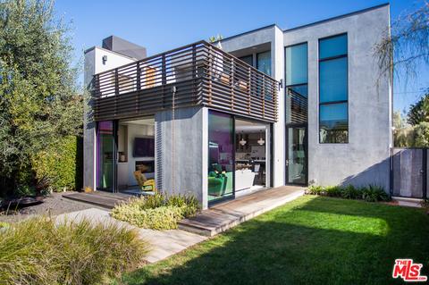 2012 Walnut Ave, Venice, CA 90291 photo 2