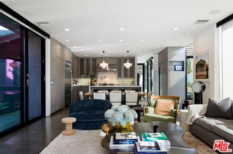 2012 Walnut Ave, Venice, CA 90291 photo 9