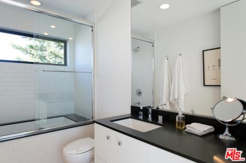 2012 Walnut Ave, Venice, CA 90291 photo 22