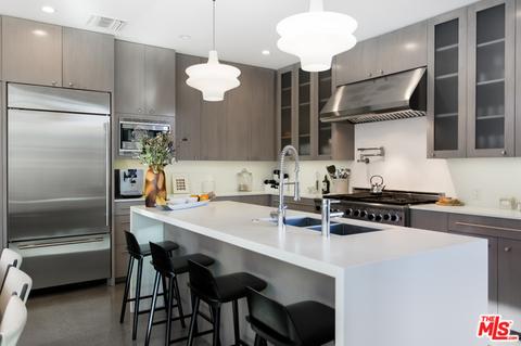 2012 Walnut Ave, Venice, CA 90291 photo 12