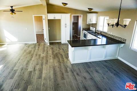 24800 Running Breeze Rd, Apple Valley, CA 92307 photo 4