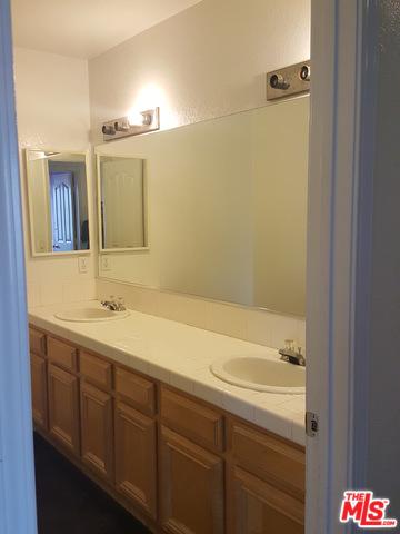 4020 Dee Dee Ct, Lancaster, CA 93536 photo 32