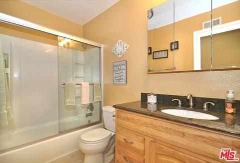 2064 Bolivar Ct, Simi Valley, CA 93063 photo 13