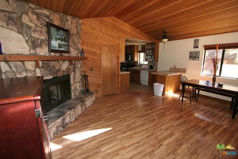 2057 7th Ln, Big Bear City, CA 92314 photo 6