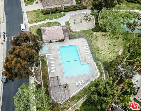 2454 Greenwich Dr, Fullerton, CA 92833 photo 4