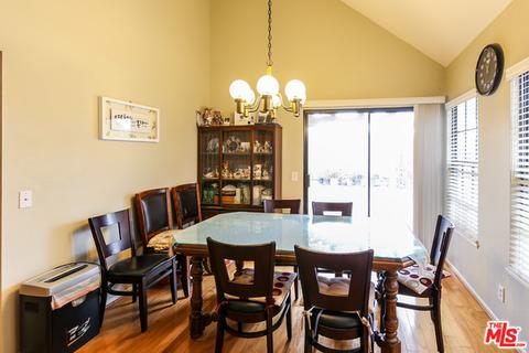 2454 Greenwich Dr, Fullerton, CA 92833 photo 5
