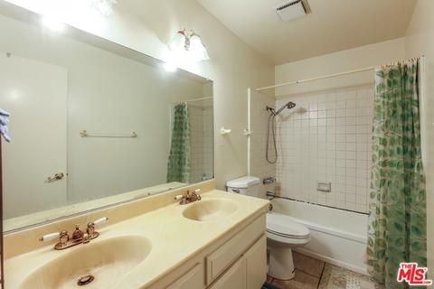 2454 Greenwich Dr, Fullerton, CA 92833 photo 13