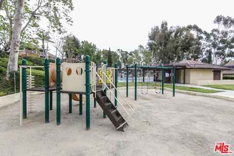 2454 Greenwich Dr, Fullerton, CA 92833 photo 15