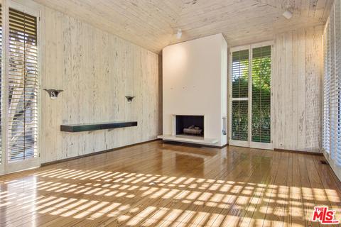 1007 Summit Dr, Beverly Hills, CA 90210 photo 11