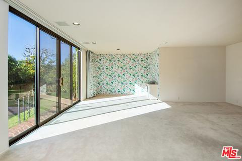 1007 Summit Dr, Beverly Hills, CA 90210 photo 16