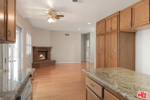 2424 Larkhaven Ln, Oxnard, CA 93036 photo 9