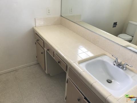 58009 Yucca, Yucca Valley, CA 92284 photo 11