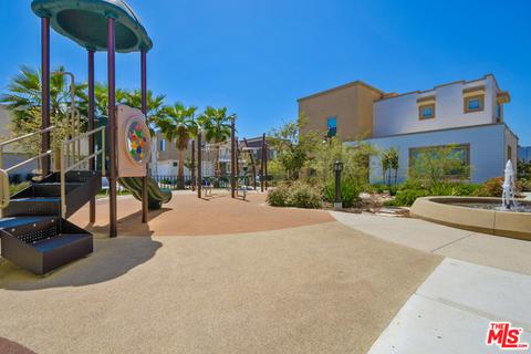 552 E Carson St #206, Carson, CA 90745 photo 11