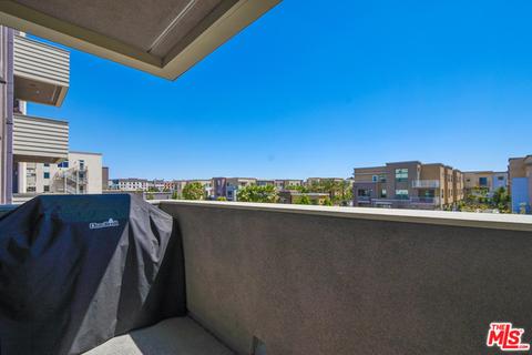 552 E Carson St #206, Carson, CA 90745 photo 5