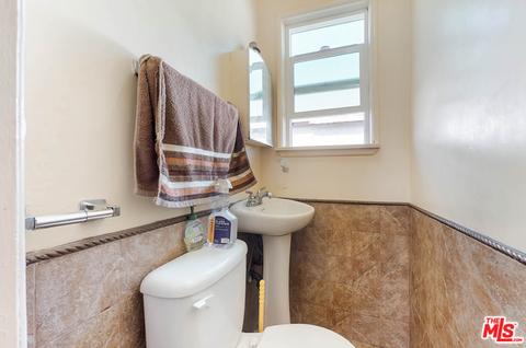 2259 E 122nd St, Compton, CA 90222 photo 14