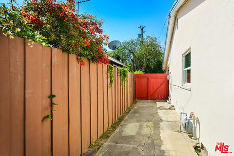 13470 Margate St, Sherman Oaks, CA 91401 photo 18