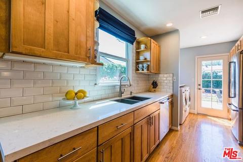 6529 Comanche Ave, Winnetka, CA 91306 photo 7