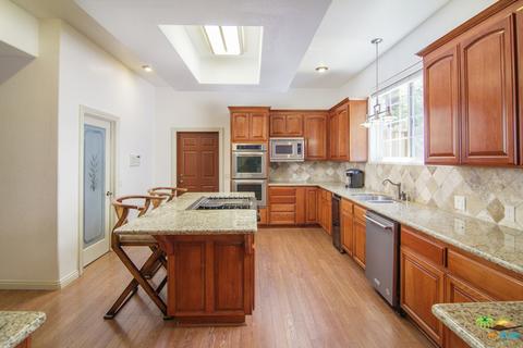 27312 Little Bear Rd, Lake Arrowhead, CA 92352 photo 4