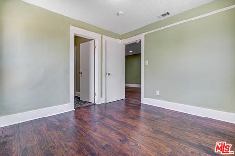 520 E B St, Colton, CA 92324 photo 9