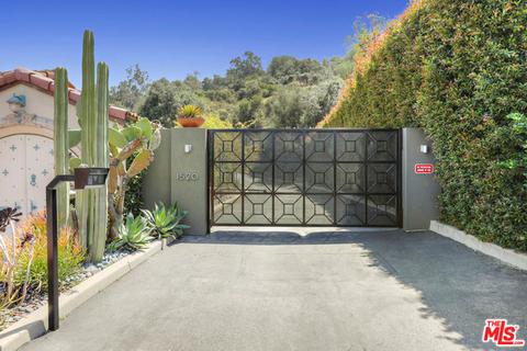 1520 Pegfair Estates Dr, Pasadena, CA 91103 photo 2