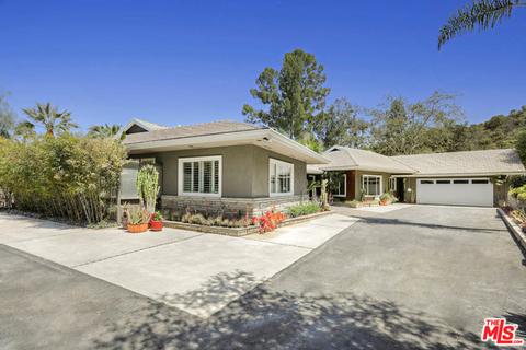 1520 Pegfair Estates Dr, Pasadena, CA 91103 photo 4