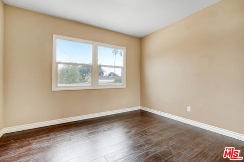 5265 Noble St, Riverside, CA 92503 photo 10