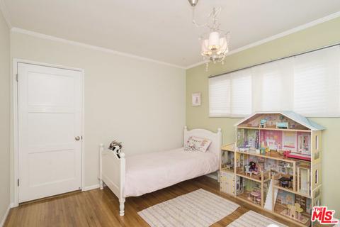 5446 Burnet Ave, Sherman Oaks, CA 91411 photo 7