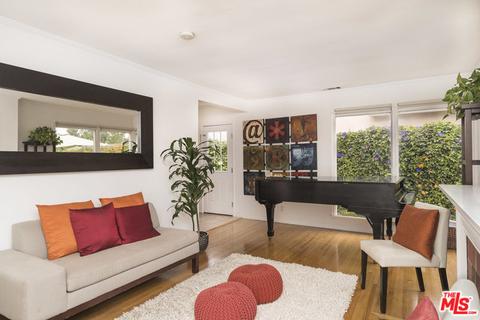 5446 Burnet Ave, Sherman Oaks, CA 91411 photo 13