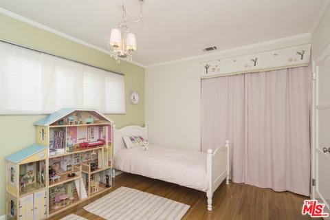 5446 Burnet Ave, Sherman Oaks, CA 91411 photo 15