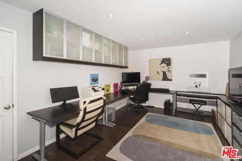 5446 Burnet Ave, Sherman Oaks, CA 91411 photo 9