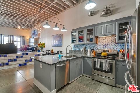 100 W 5th St #2F, Long Beach, CA 90802 photo 7