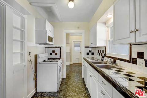 217 E Colton Ave, Redlands, CA 92374 photo 7