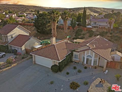 39357 Vicker Ct, Palmdale, CA 93551 photo 9