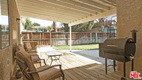 39357 Vicker Ct, Palmdale, CA 93551 photo 42