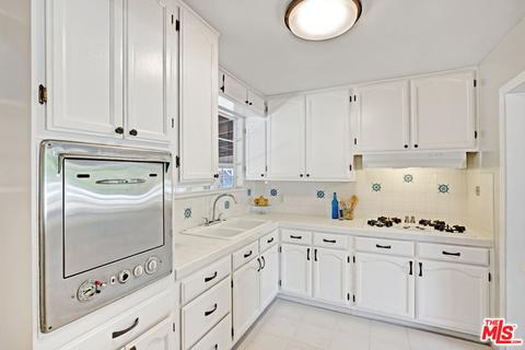 10361 Vena Ave, Arleta, CA 91331 photo 7