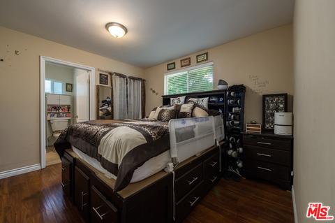 6809 Quinton Ln, Tujunga, CA 91042 photo 14
