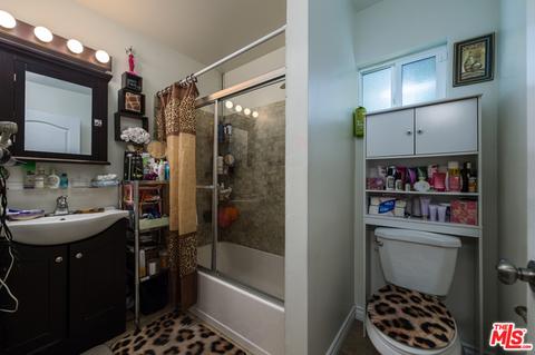 6809 Quinton Ln, Tujunga, CA 91042 photo 15