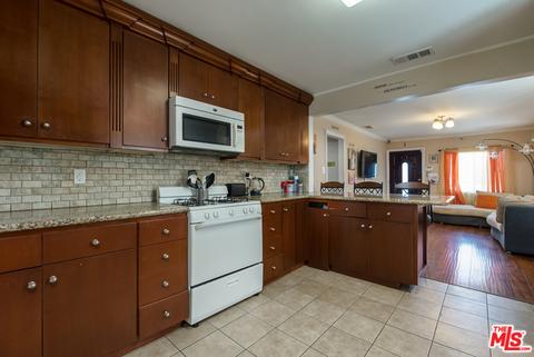 6809 Quinton Ln, Tujunga, CA 91042 photo 10