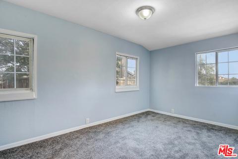 418 Orange Ave, Perris, CA 92571 photo 9