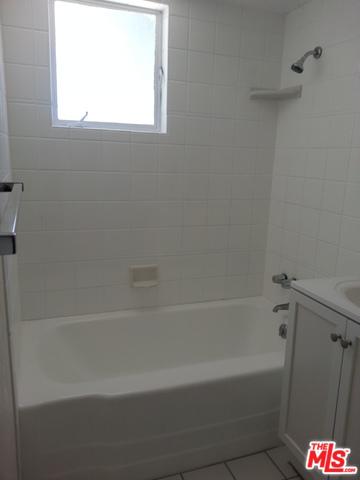 44745 Stanridge Ave, Lancaster, CA 93535 photo 5