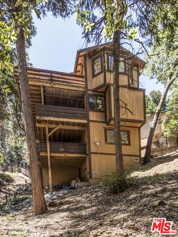 23640 Scenic Dr, Crestline, CA 92325 photo 2
