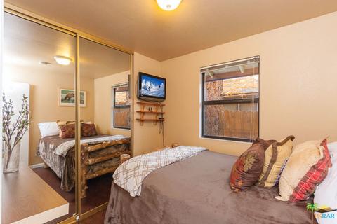 740 E Meadow Ln, Big Bear City, CA 92314 photo 8