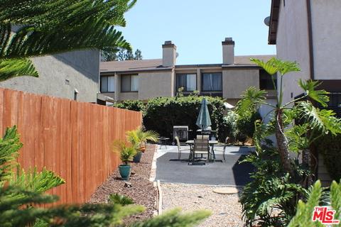 850 E Penrod Dr, Carson, CA 90746 photo 3