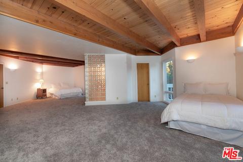 864 Menlo Dr, Big Bear Lake, CA 92315 photo 17