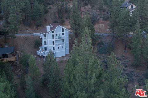 864 Menlo Dr, Big Bear Lake, CA 92315 photo 8