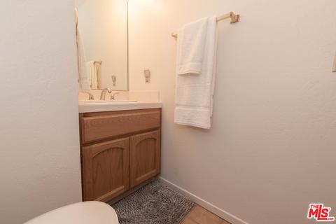 864 Menlo Dr, Big Bear Lake, CA 92315 photo 28