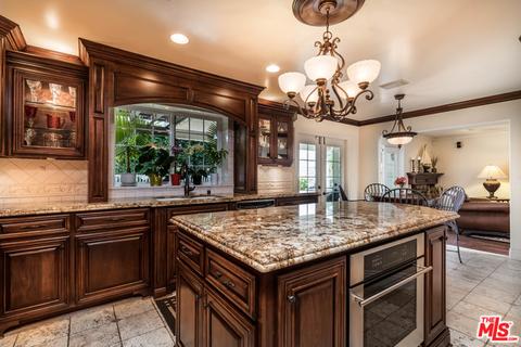 4348 Roxbury St, Simi Valley, CA 93063 photo 6