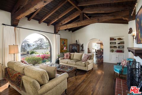 517 Cavanagh Rd, Glendale, CA 91207 photo 4