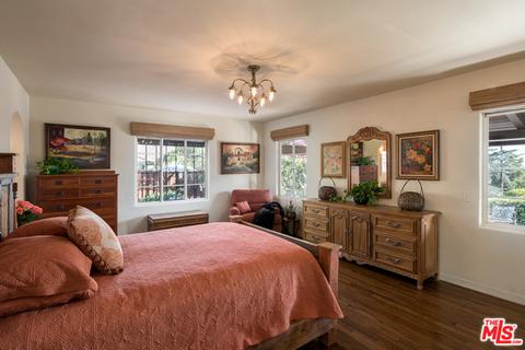 517 Cavanagh Rd, Glendale, CA 91207 photo 20