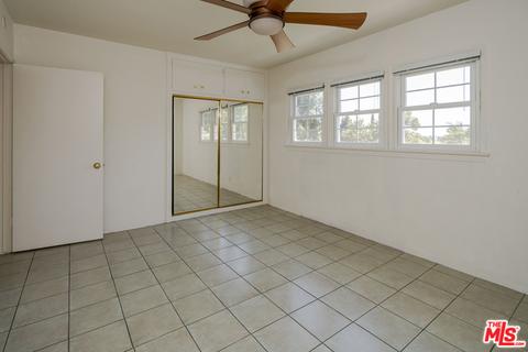 867 E Mountain St, Glendale, CA 91207 photo 22